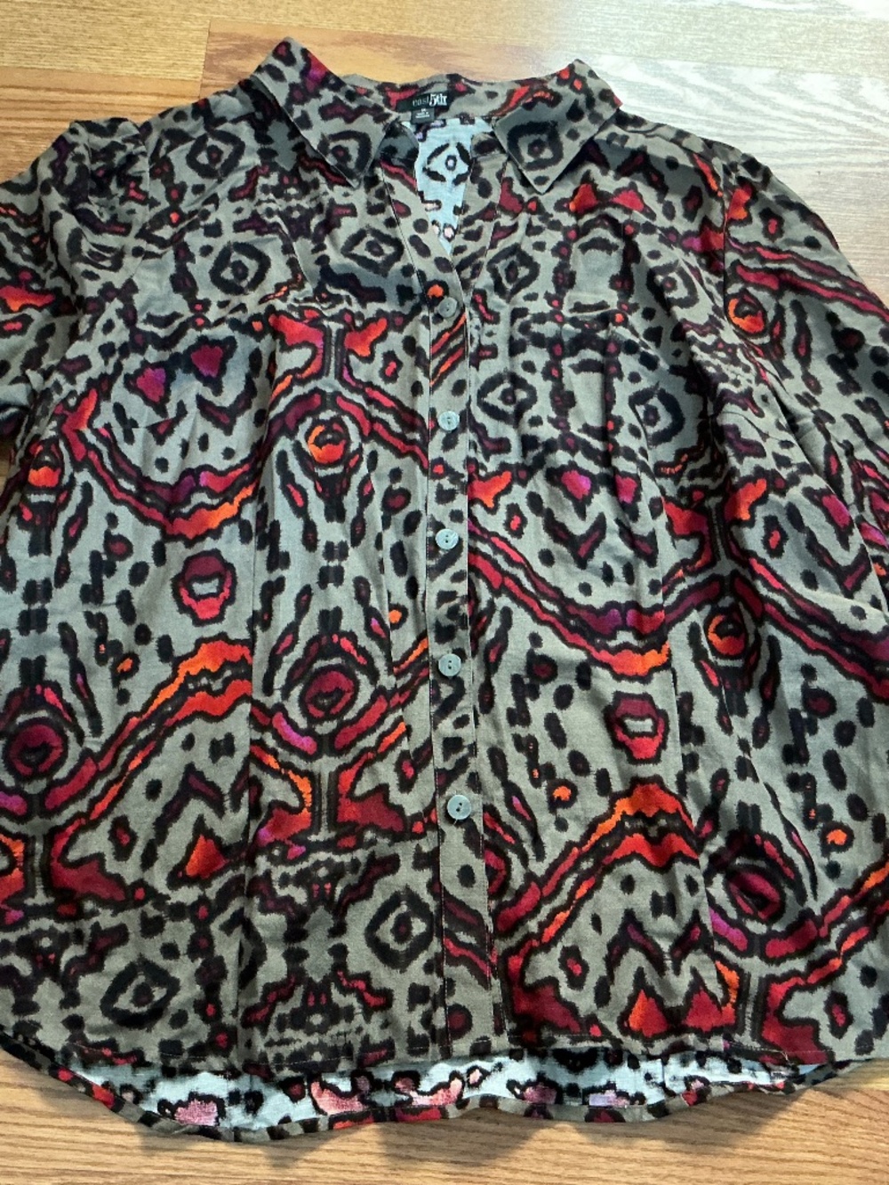 East 5th  Multi Color Abstract Animal Print 3 Sleeve Button Down Blouse 3X